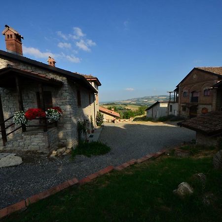 Agriturismo Agronauta Villa Piozzano Luaran gambar