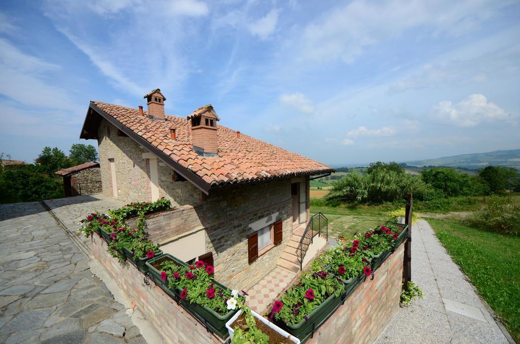 Agriturismo Agronauta Villa Piozzano Luaran gambar