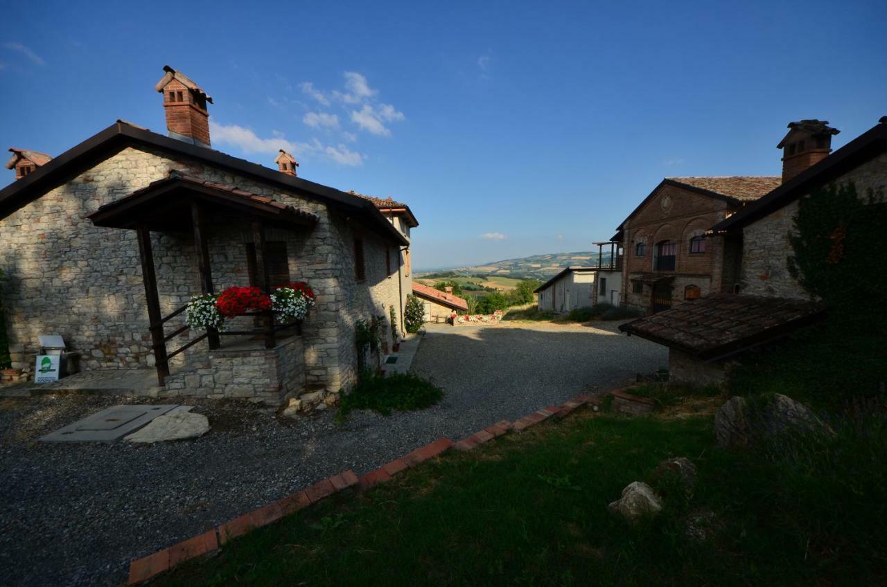 Agriturismo Agronauta Villa Piozzano Luaran gambar